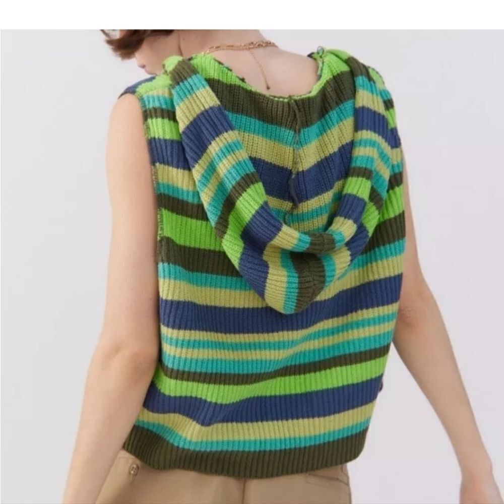 BDG Hooded Sweater Vest Size s Multi Color Stripe Knit - Picture 3 of 12